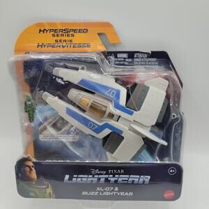 Disney Pixar Lightyear Hyperspeed XL-07 Spaceship & Buzz Lightyear new toy